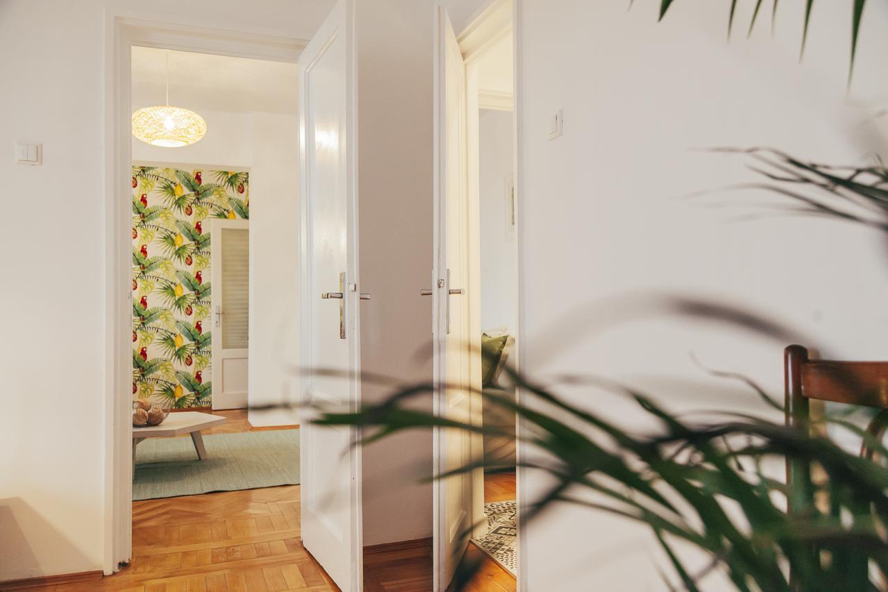 Old Town View Apartment Bukarest Exterior foto