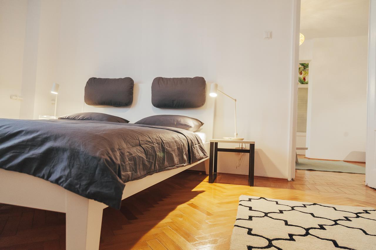 Old Town View Apartment Bukarest Exterior foto